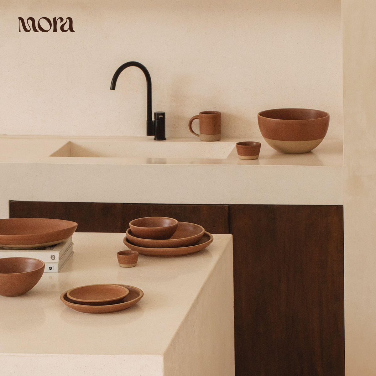 Set of 4 Ceramic Bowls A423061