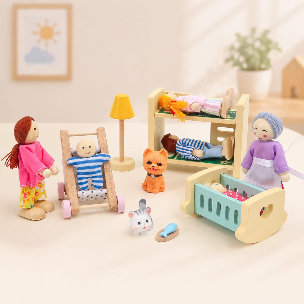 Wooden Dollhouse Family Set Figures T878